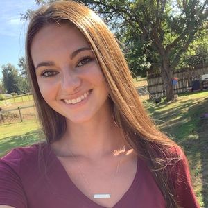 Meet your Posher, Jessica